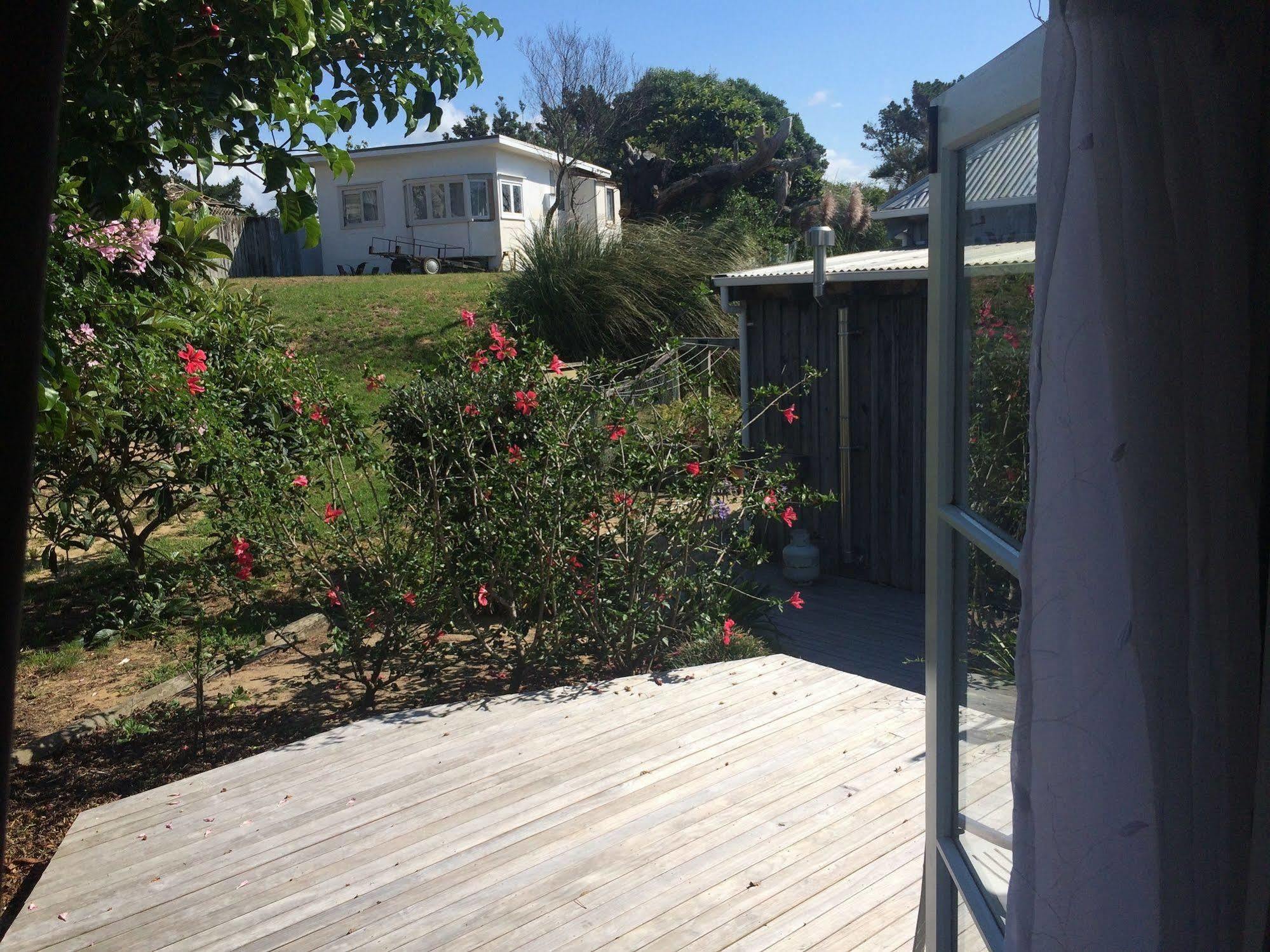 Mangawhai Chalets Eksteriør bilde