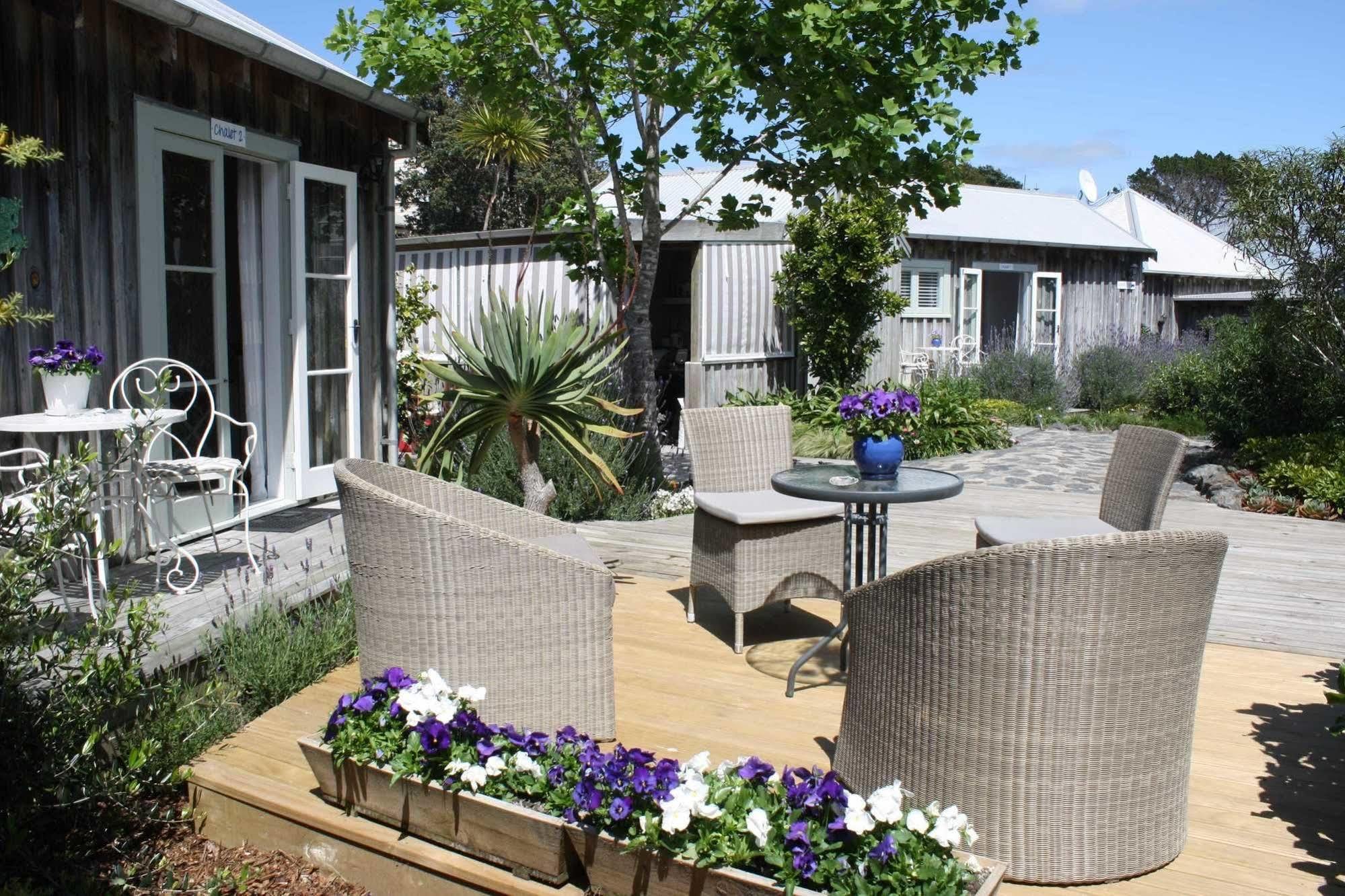 Mangawhai Chalets Eksteriør bilde