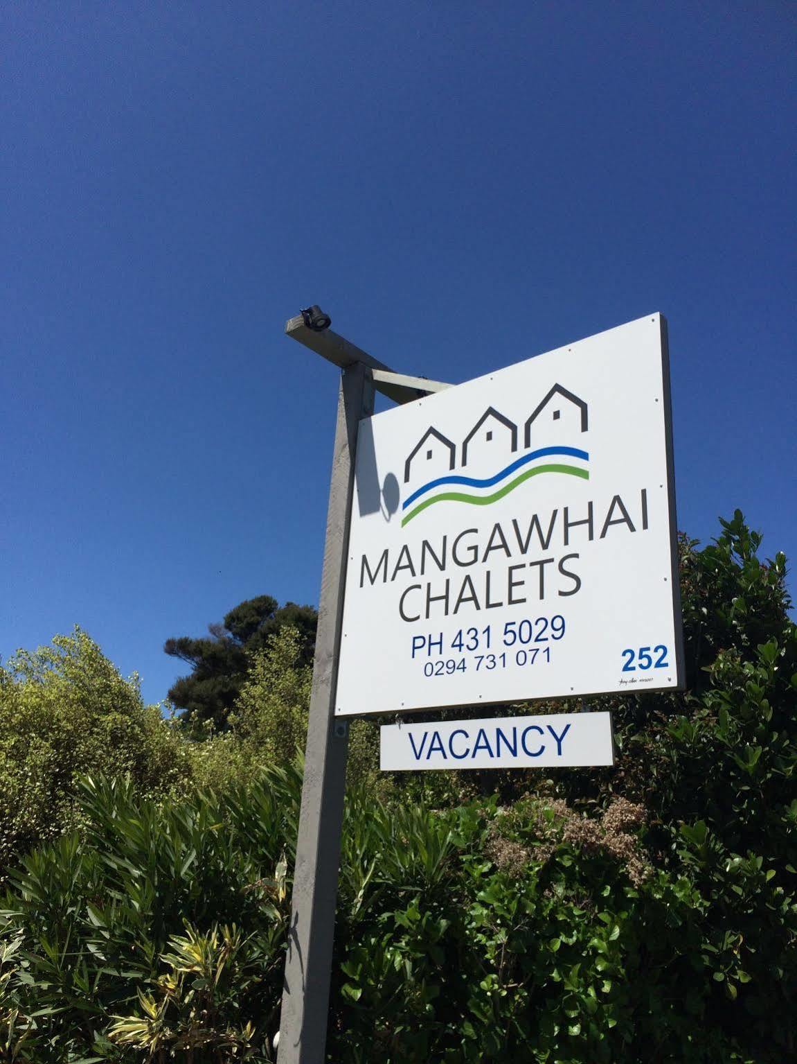 Mangawhai Chalets Eksteriør bilde